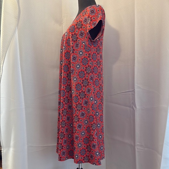 Maternity Stretch material Floral Red Patterned Dress. Size M - Picture 2 of 7
